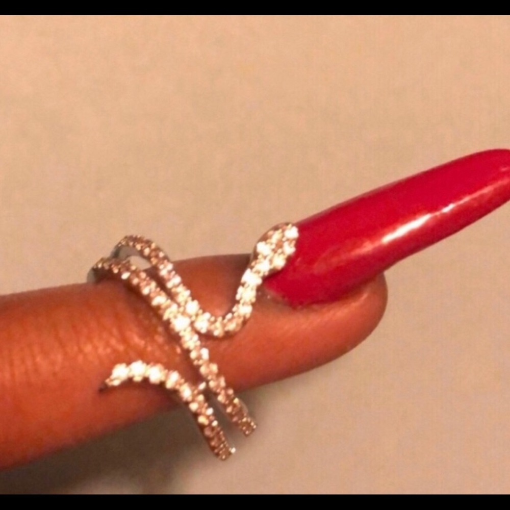 💎✨Diamond Snake Ring✨💎 - Picture 3 of 4